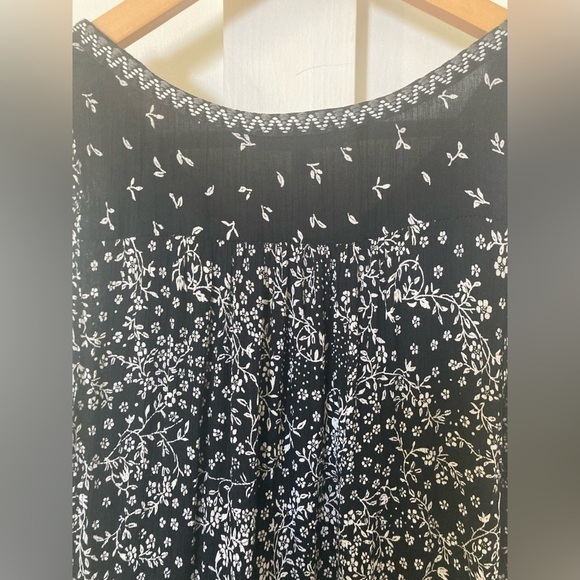 PATRONS of Peace boho high low swing tank top small - Picture 7 of 9